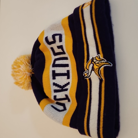 🏈 NFL Minnesota Vikings hat / tuque / beannie - Picture 4 of 7